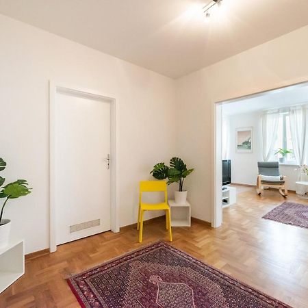 New Town Spacious Apartment Warszawa Exteriör bild