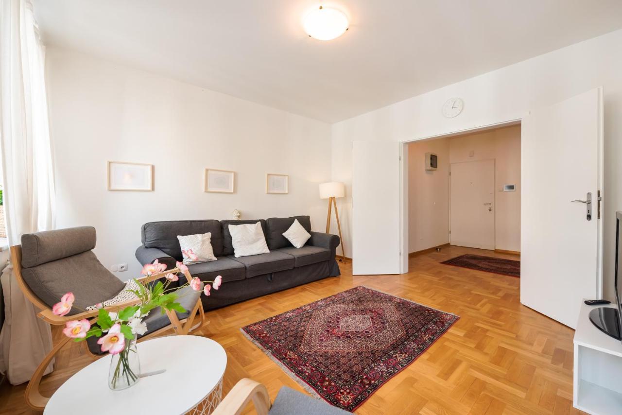 New Town Spacious Apartment Warszawa Exteriör bild